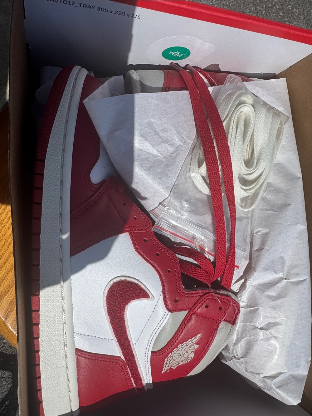 Air Jordan 1 OG high top - never worn